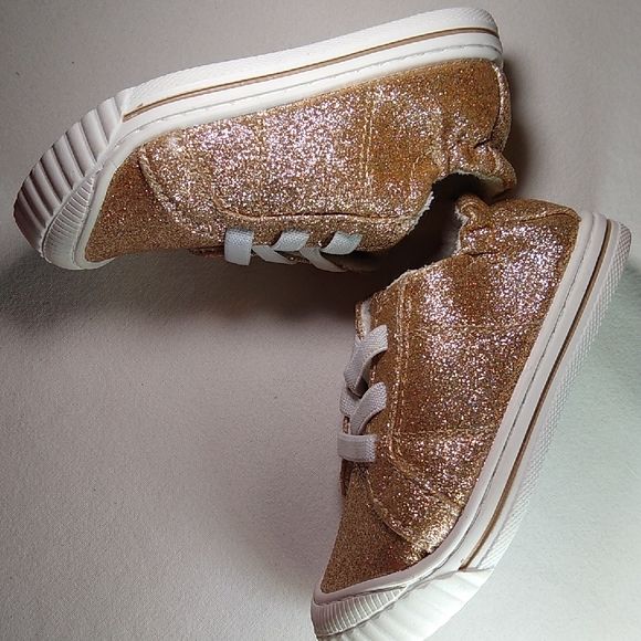 NWOT Wonder Nation size 7 tiny baby sneakers - Glittery Gold - Picture 2 of 7